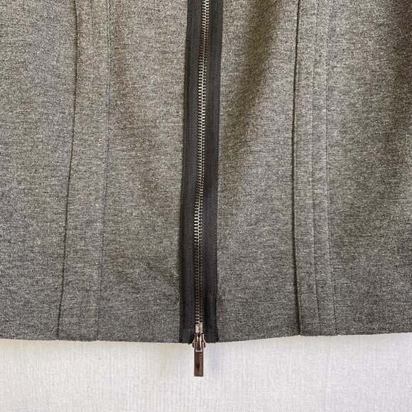 BCBG Max Pencil Skirt with full zip back, soft jersey fabric. - Picture 4 of 6